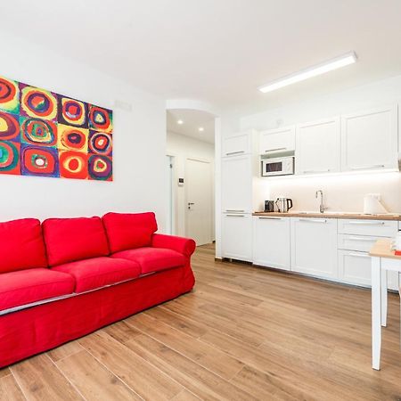 Central Station Apt With Parking Bari Exterior photo