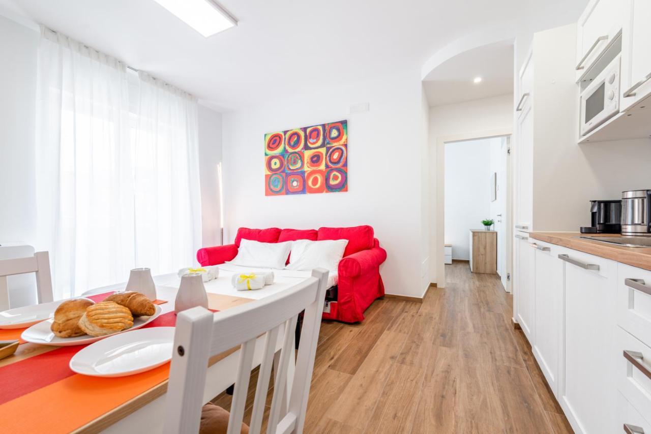 Central Station Apt With Parking Bari Exterior photo