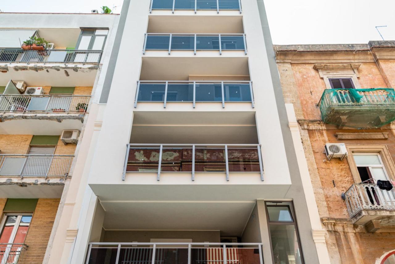 Central Station Apt With Parking Bari Exterior photo